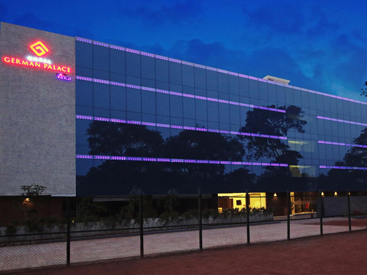 Hotel German Palace Airport Gandhinagar Exterior foto