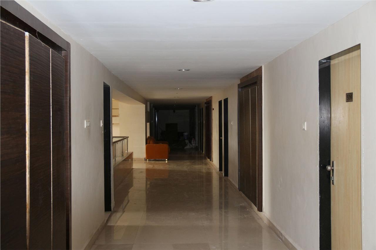 Hotel German Palace Airport Gandhinagar Exterior foto