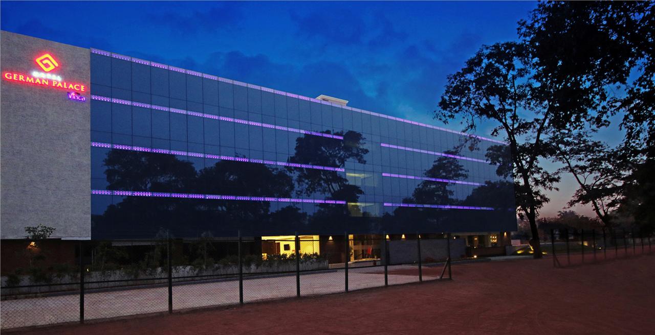 Hotel German Palace Airport Gandhinagar Exterior foto