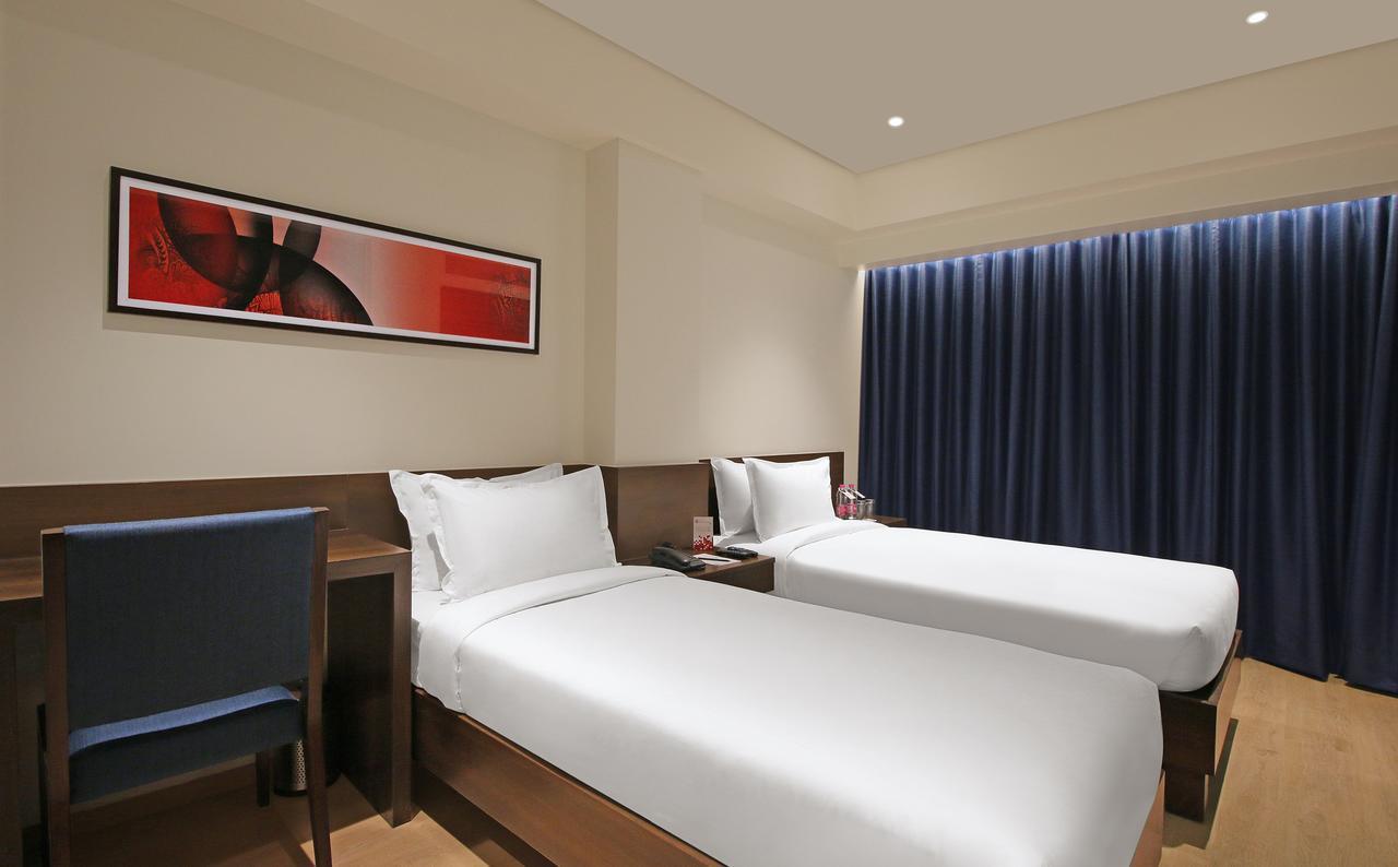 Hotel German Palace Airport Gandhinagar Exterior foto